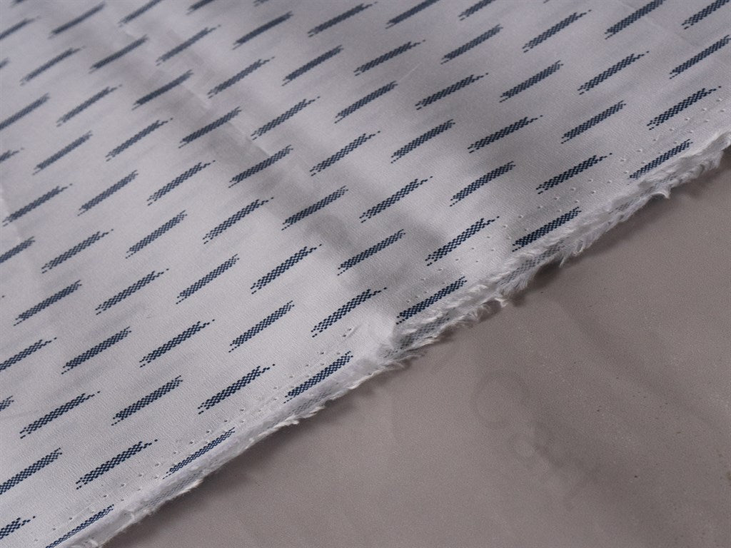 whites-dashes-cotton-printed-fabric-se-p-96