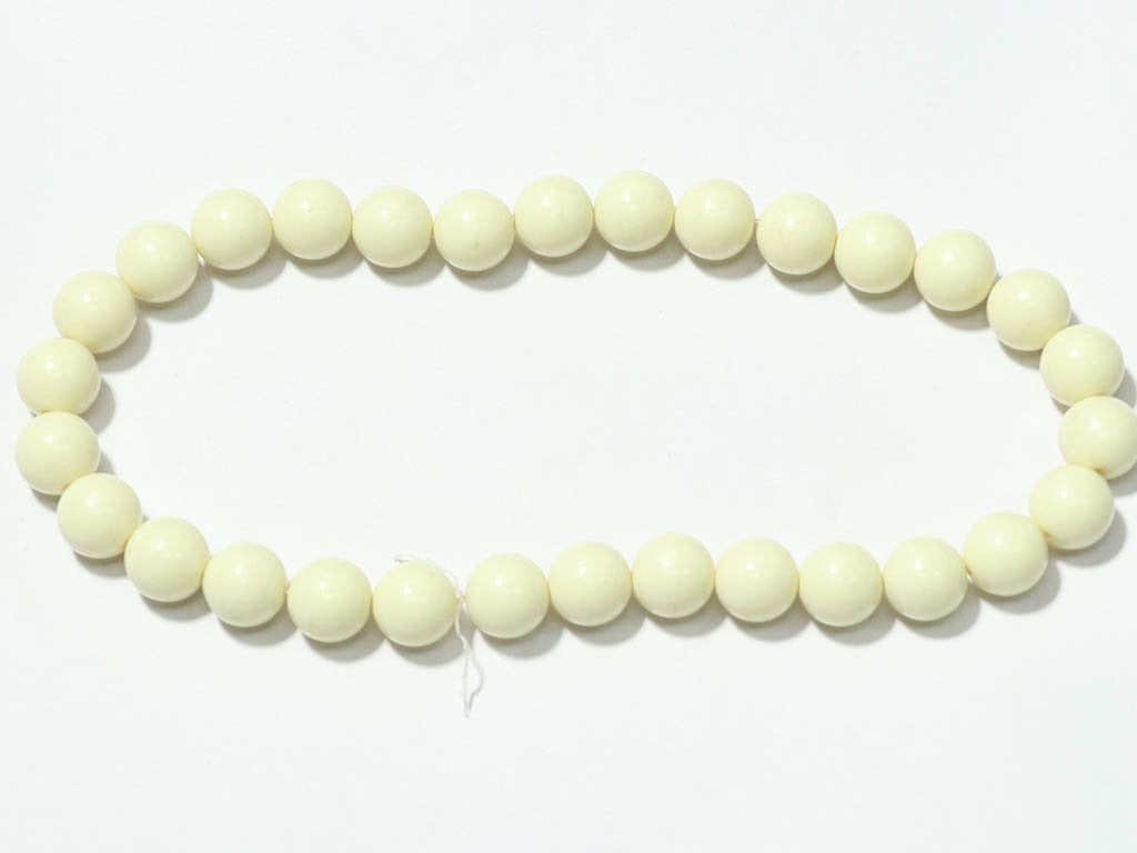 pale-yellow-circular-plastic-beads-14-mm-1
