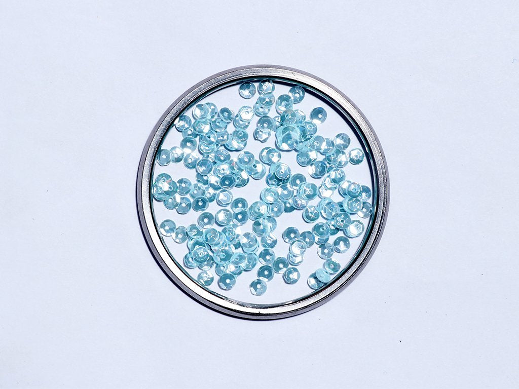 pastel-blue-centre-hole-circular-flat-plastic-sequin-5-mm