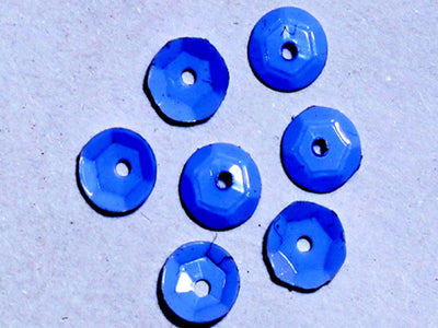 pastel-blue-centre-hole-flat-circular-plastic-sequins-8-mm