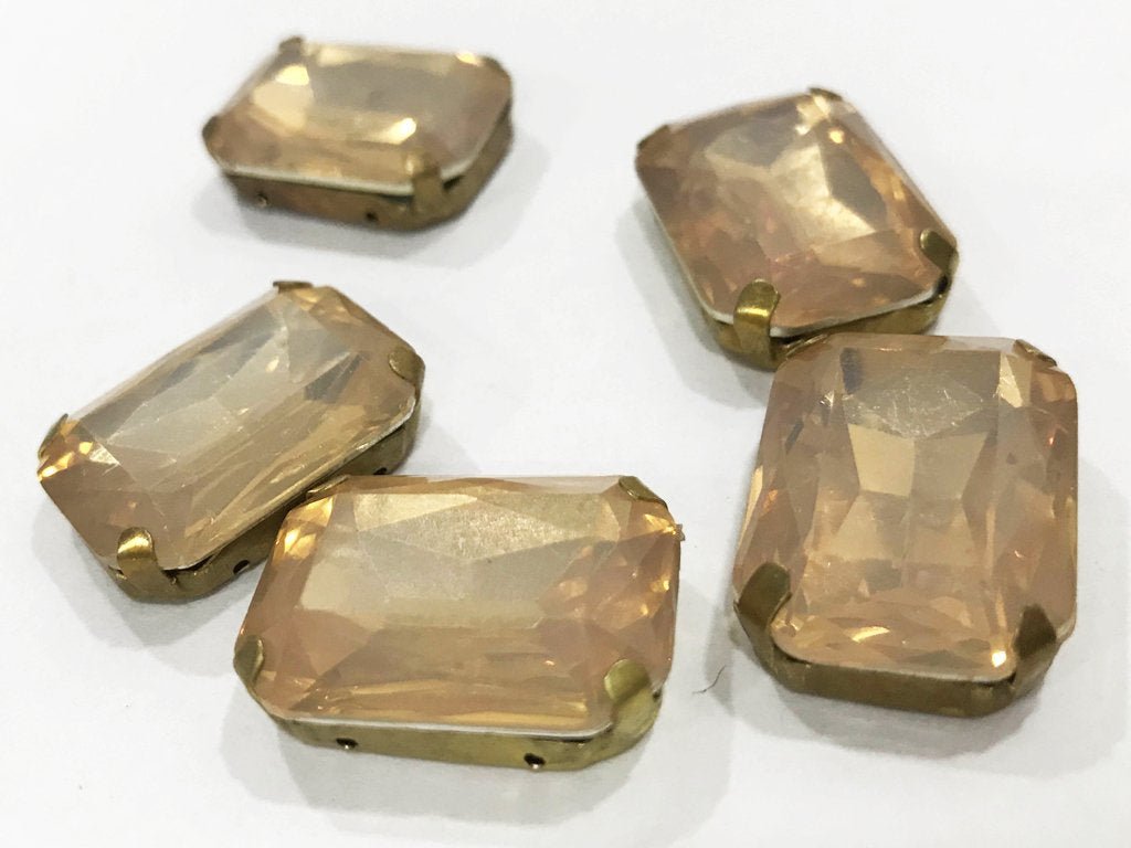 peach-golden-opal-rectangular-resin-stones-with-catcher-25x18-mm