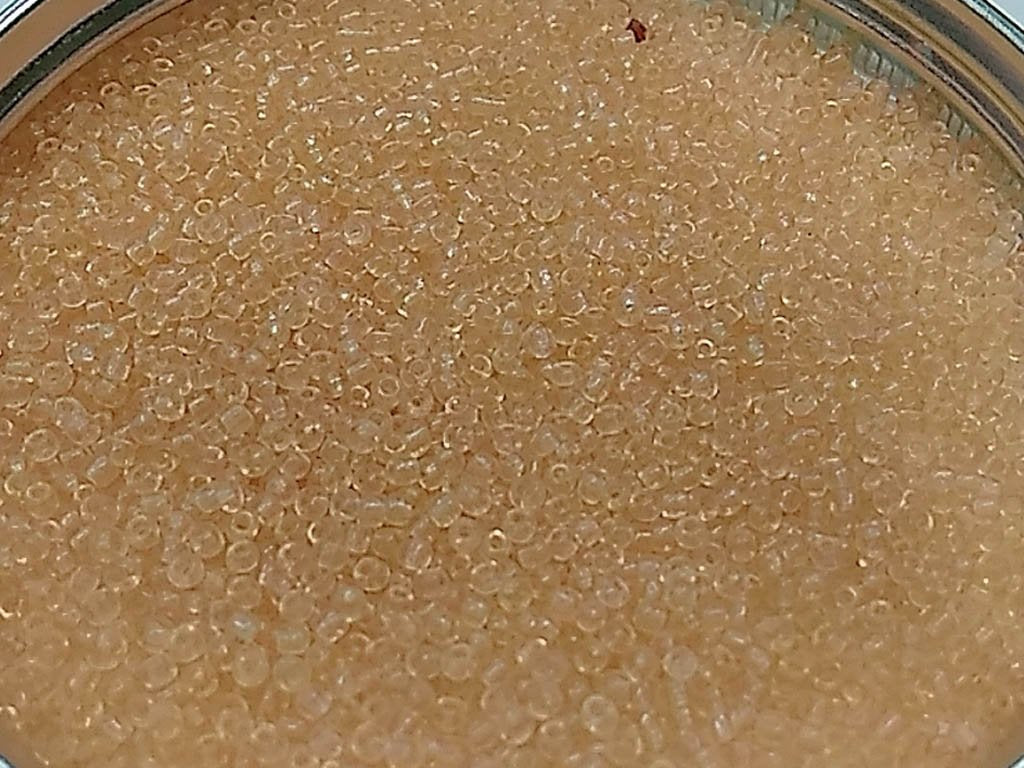 peach-transparent-round-rocaille-glass-seed-beads