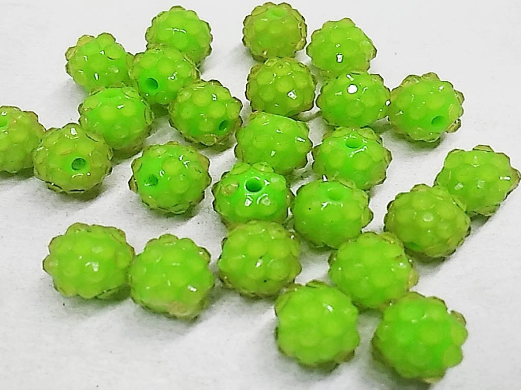 peridot-green-circular-resin-sugar-balls-12-mm