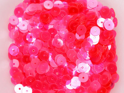 pink-centre-hole-circular-plastic-sequins