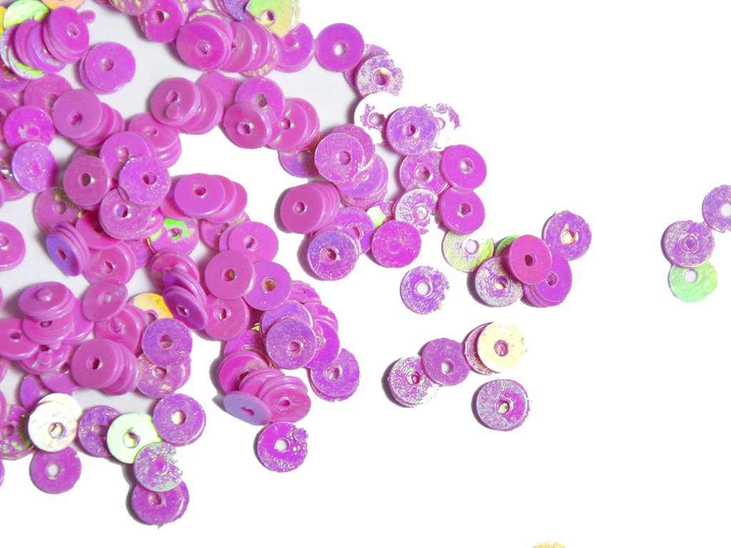 pink-circular-plastic-sequins