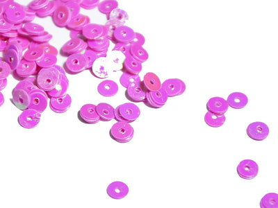 pink-circular-plastic-sequins