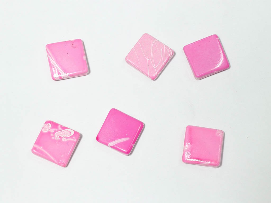 pink-designer-square-plastic-beads-22x22-mm-1