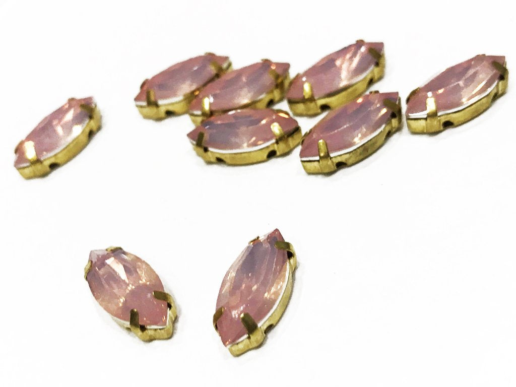 pink-eye-resin-stones-with-catcher-15x7-mm