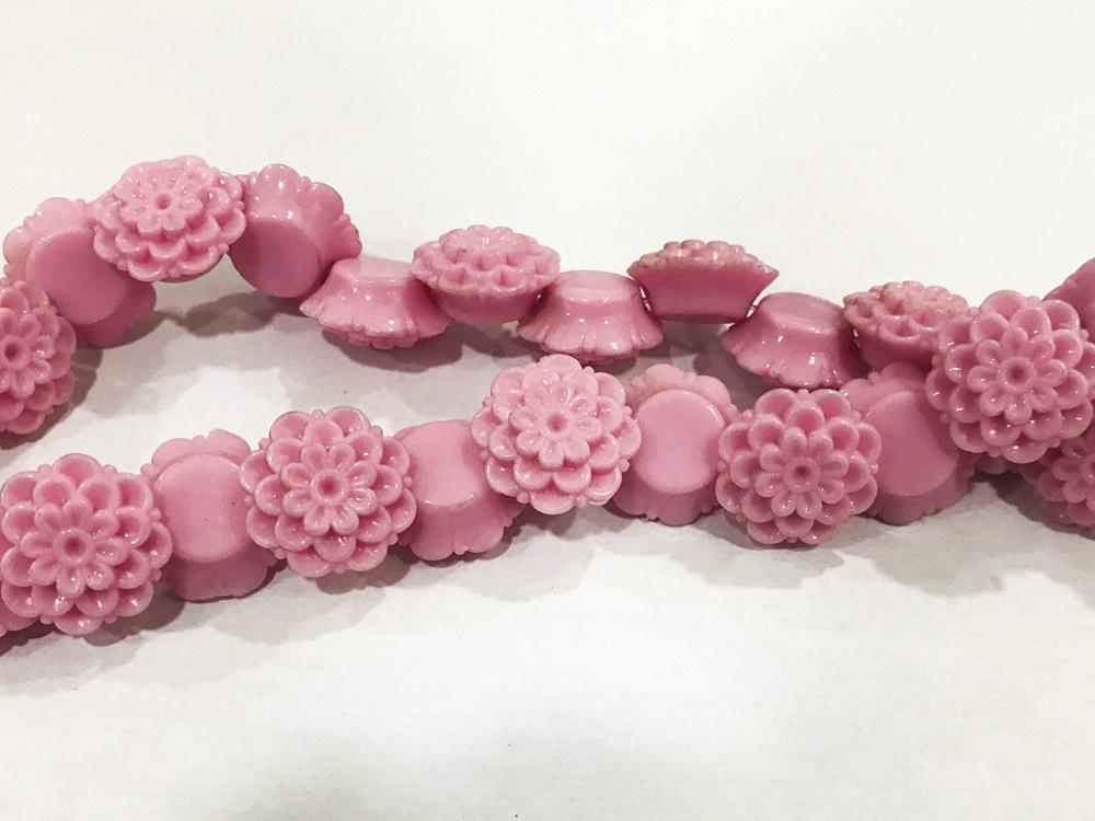 pink-plastic-flower-stones-18-mm