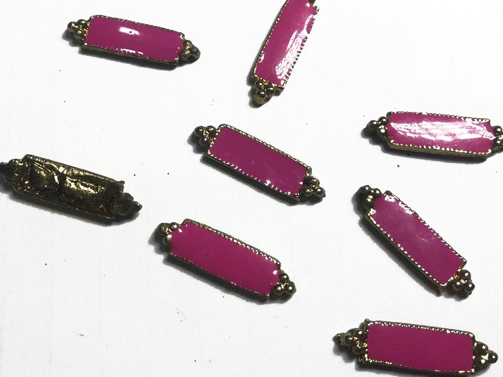 pink-rectangular-2-hole-metal-embellishment-with-enamel-28x8-mm