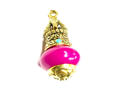 pink-round-stone-pendant-with-designer-golden-cap