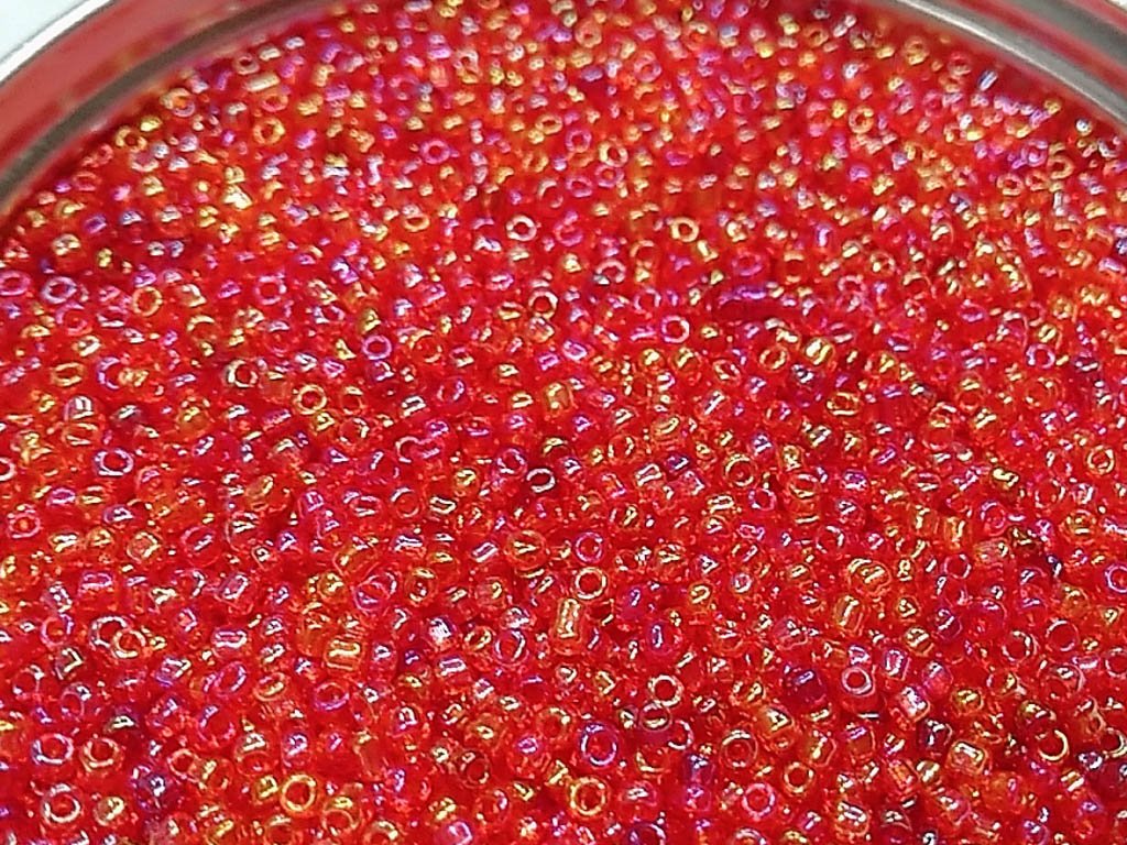 pink-transparent-lustre-round-rocaille-glass-seed-beads