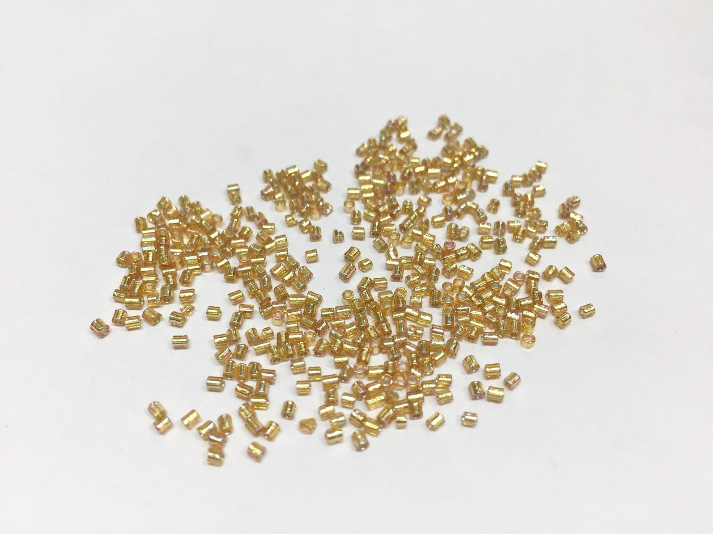 premium-golden-rainbow-2-cut-glass-beads