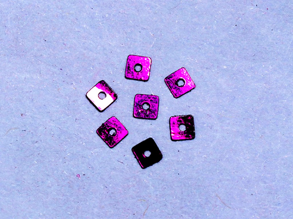 purple-centre-hole-square-plastic-sequins-4-mm