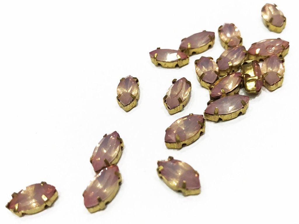 purple-eye-resin-stones-with-catcher-10x5-mm
