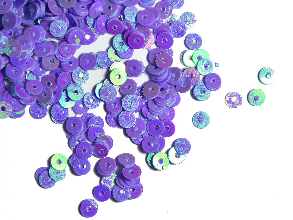 Purple Lustre Circular Plastic Sequins