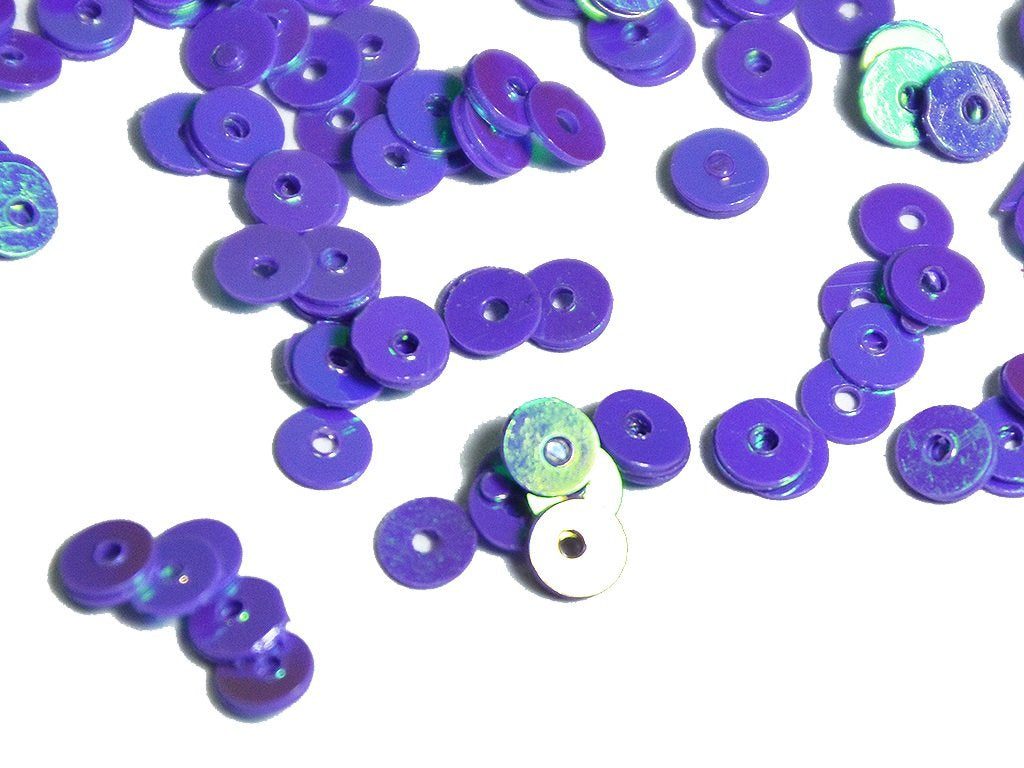 purple-lustre-plastic-sequins