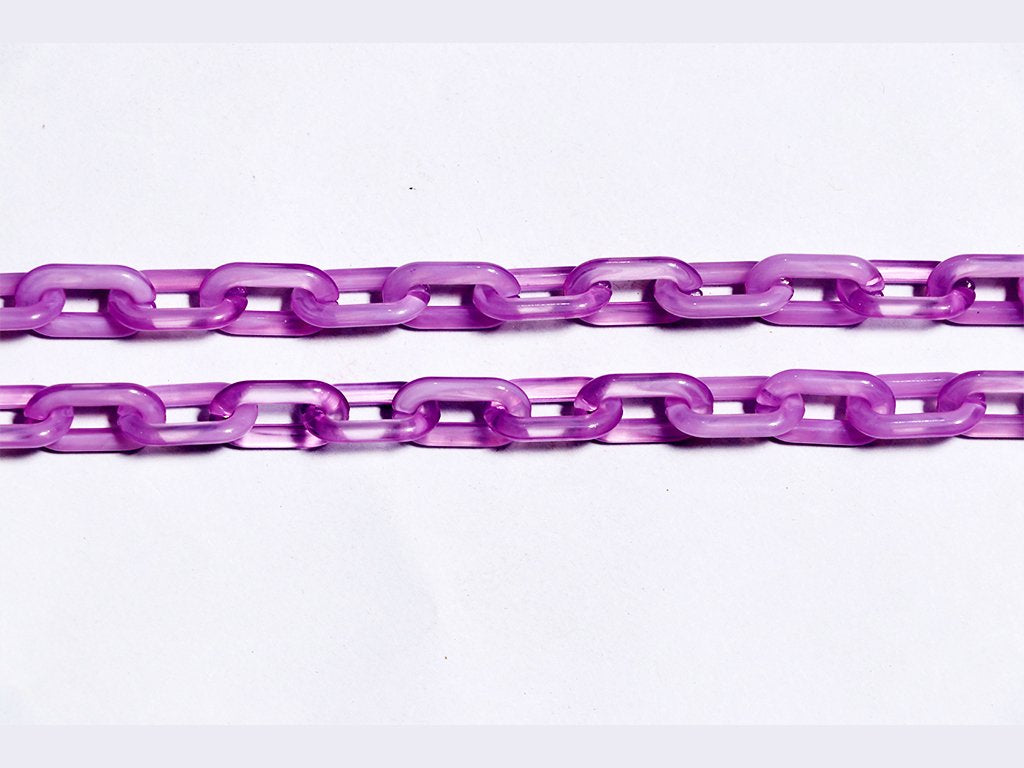 purple-plastic-chain
