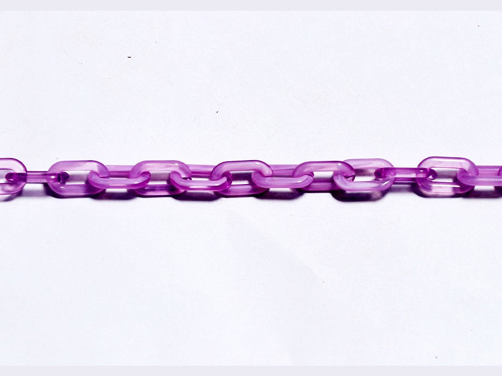 purple-plastic-chain