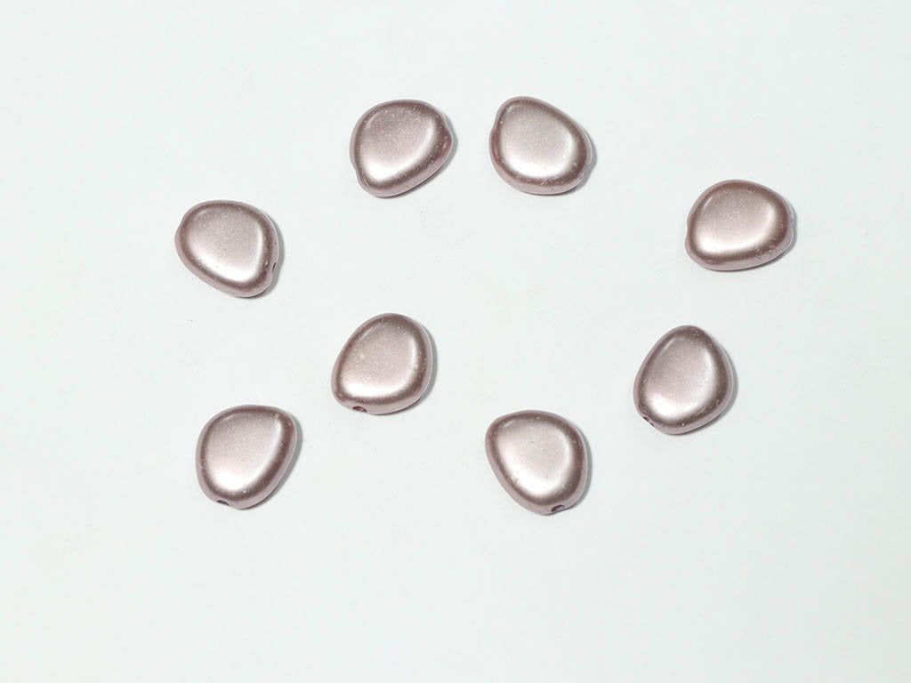 purple-uneven-drop-plastic-beads-16x16-mm
