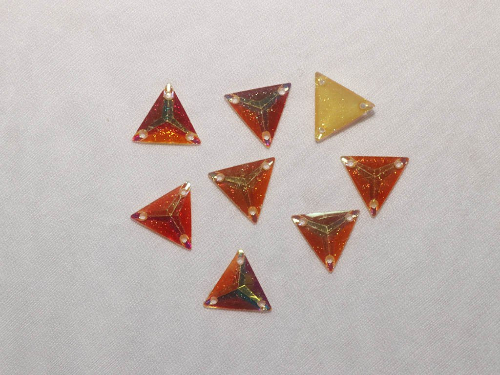 rainbow-designer-triangle-plastic-stones-16x16-mm