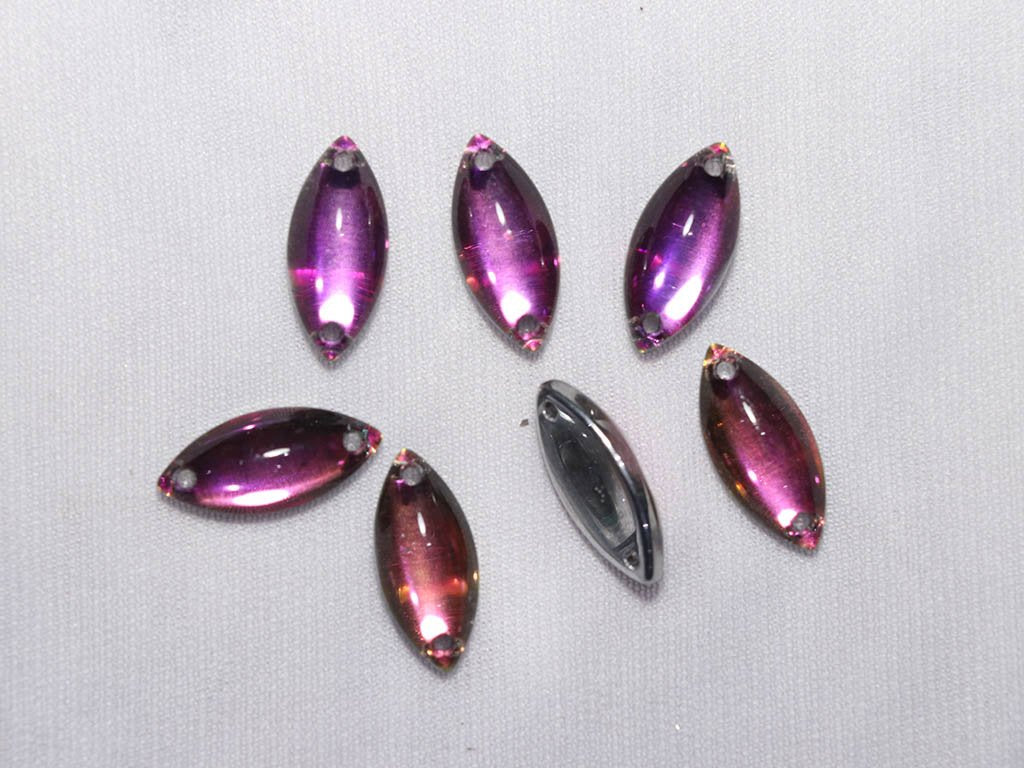 rainbow-eye-transparent-2-holes-glass-stones-18x9-mm