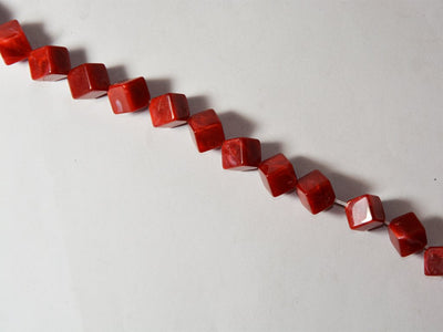 red-cubical-resin-beads