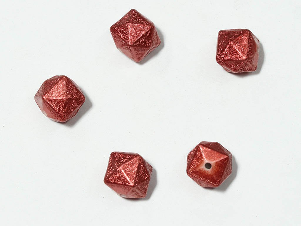 red-designer-cube-plastic-beads-14-mm