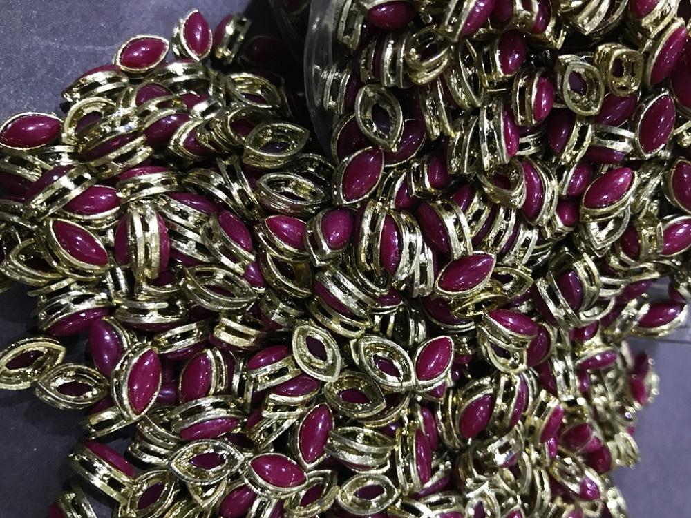 red-eye-jaipuri-metal-kundan-stone-with-stone-10x6-mm
