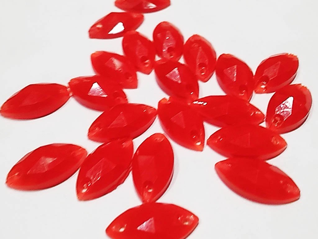 red-neon-eye-faceted-2-hole-plastic-stones-18x9-mm