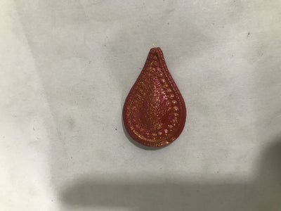 red-rainbow-drop-shaped-plastic-bead