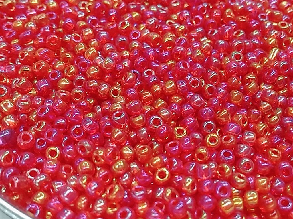 red-rainbow-round-rocaille-glass-seed-beads