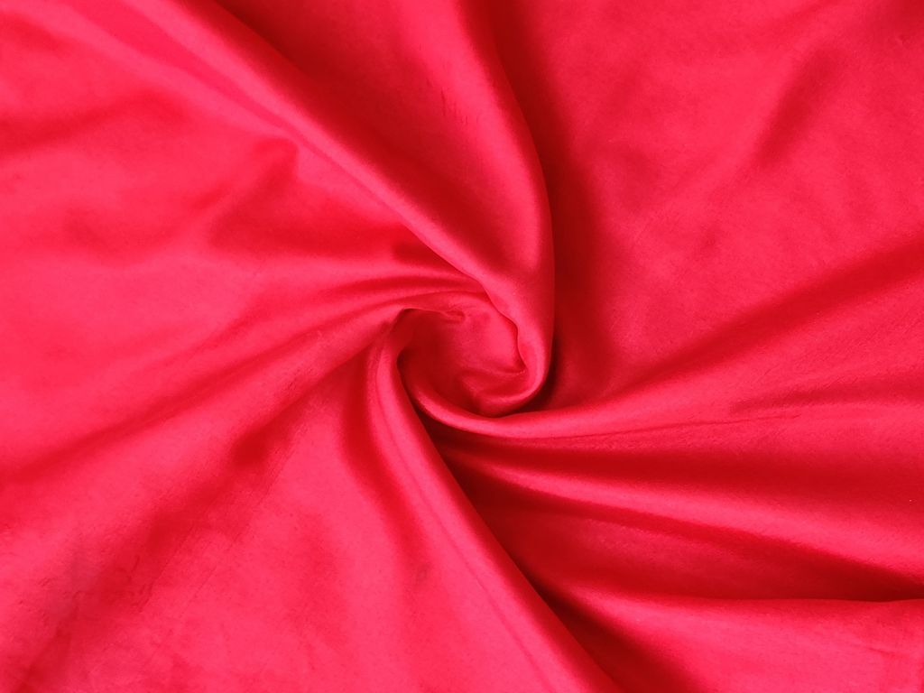 red-rose-silk-fabric