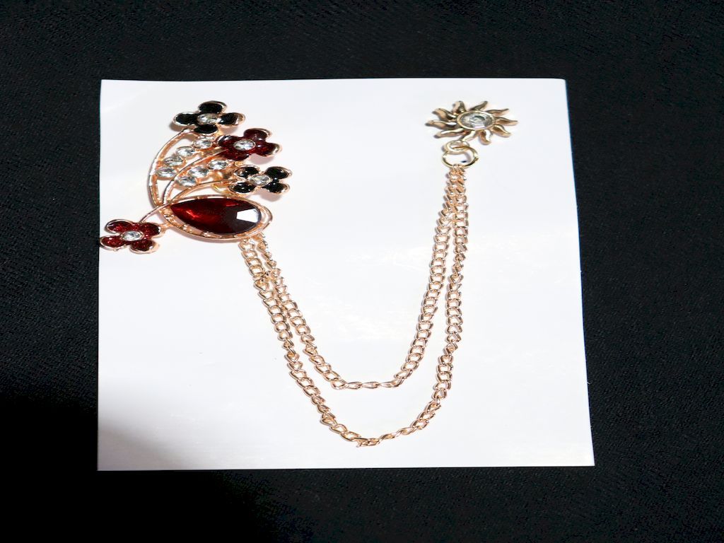 red-stone-flower-brooch-2