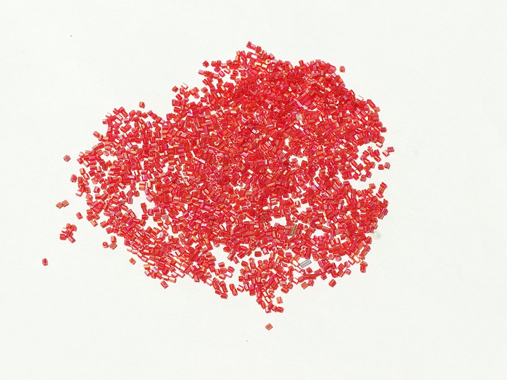 red-transparent-2-cut-glass-seed-beads-2