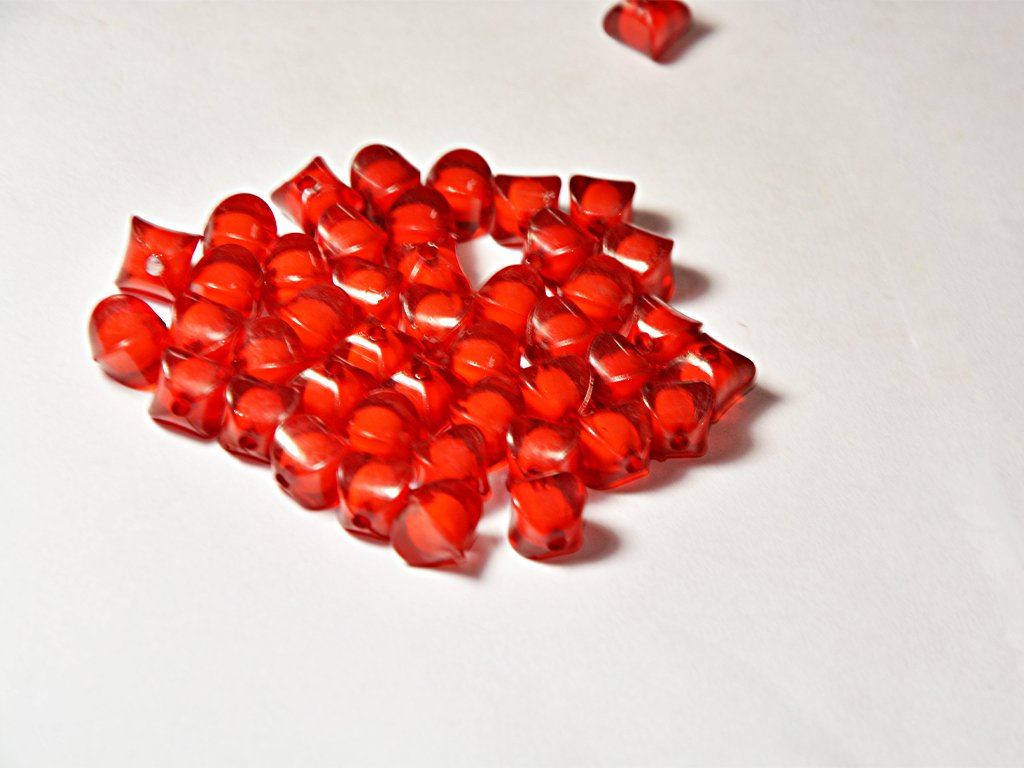 red-twisted-cuboidal-plastic-beads