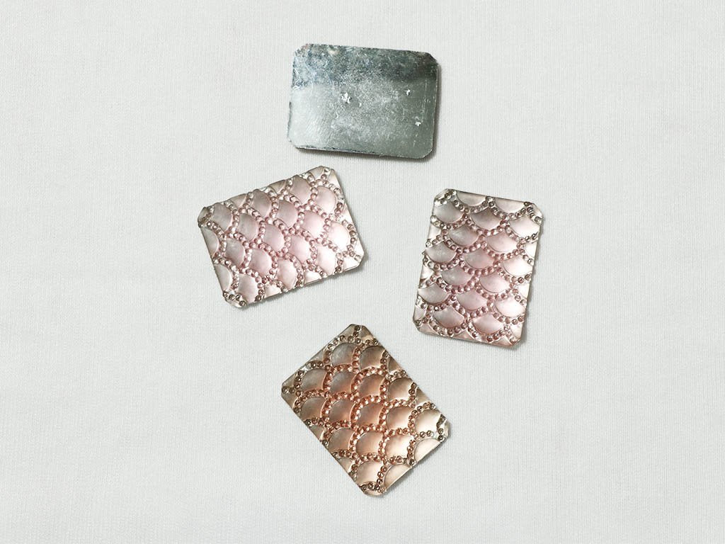rose-pink-designer-rectangle-plastic-stones-27x38-mm