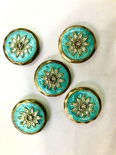 round-plastic-stone-with-enamel-and-kundan-art