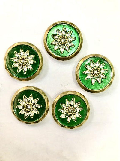 round-plastic-stone-with-enamel-and-kundan-art