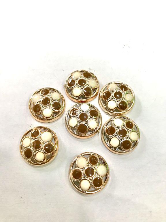 round-plastic-stone-with-enamel-1