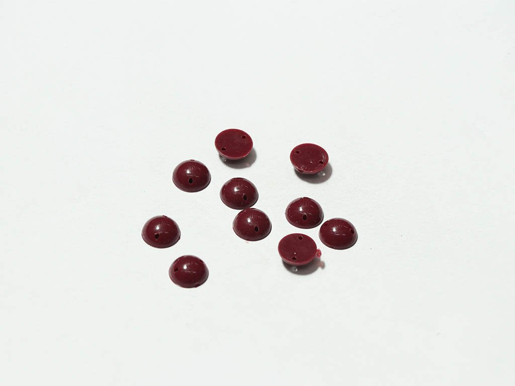 ruby-acrylic-2-hole-circular-plastic-stones-10-mm