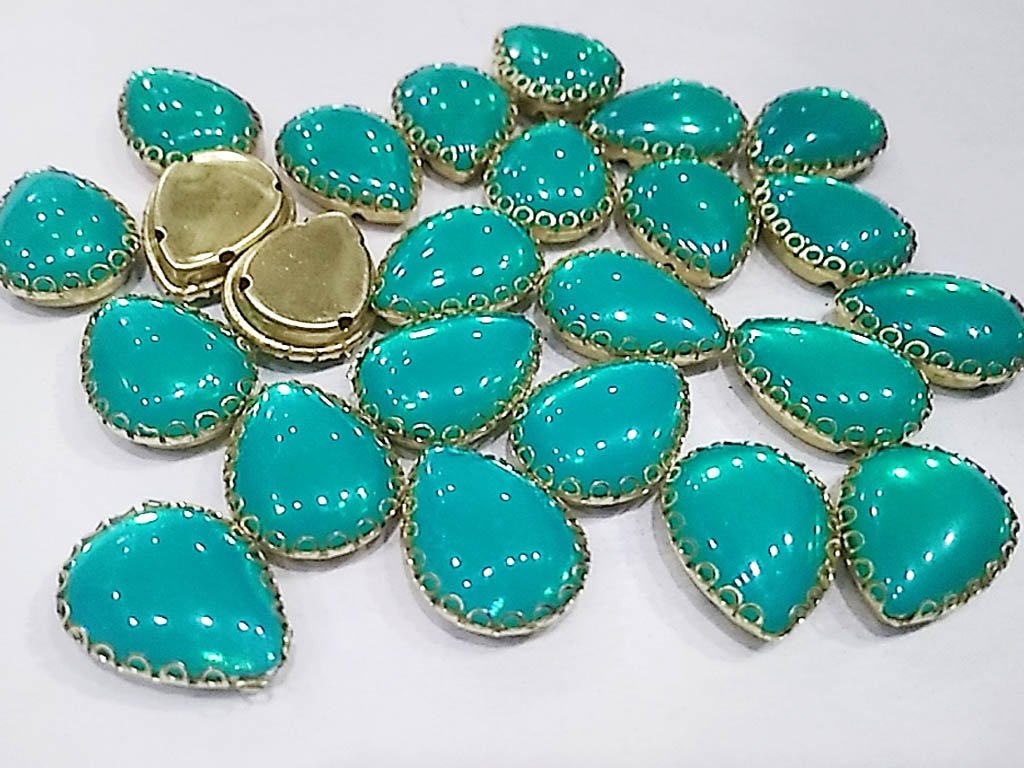 sea-green-drop-plastic-stones-with-catcher-18x13-mm