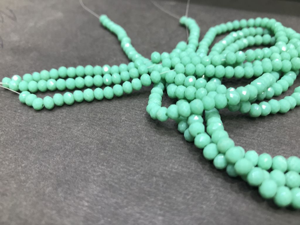 sea-green-opaque-tyre-glass-beads