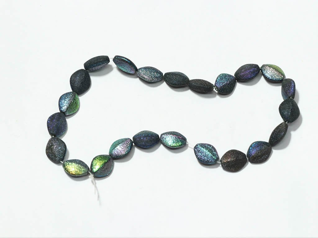 sea-green-rainbow-twisted-oval-designer-plastic-be-ads-18x15mm