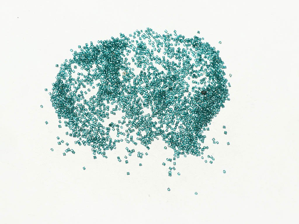 sea-green-silverline-2-cut-seed-beads-1-5-mm