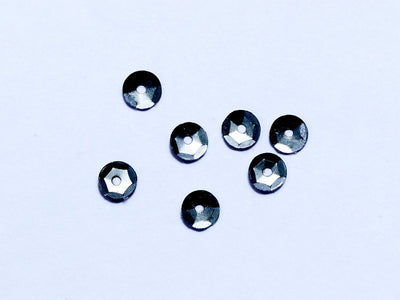 silver-centre-hole-flat-circular-plastic-sequins-5-mm