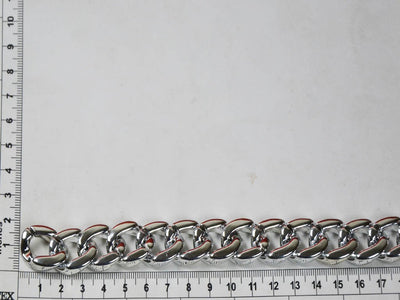 silver-circular-acrylic-chains
