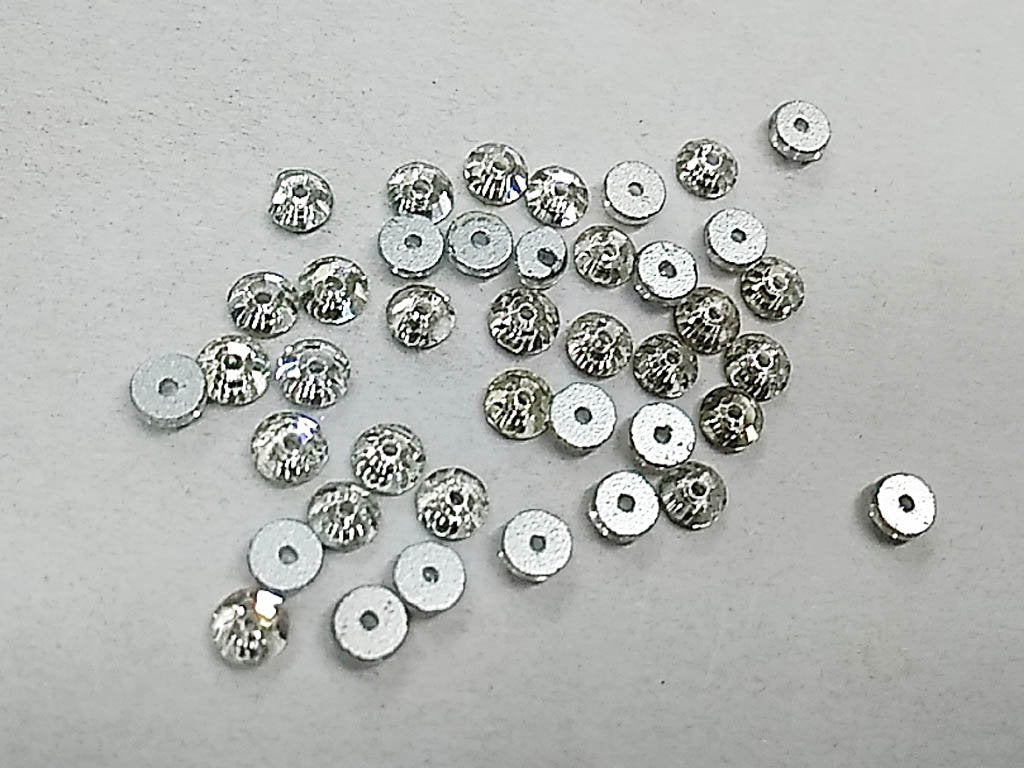 silver-circular-center-hole-glass-stones-4-mm