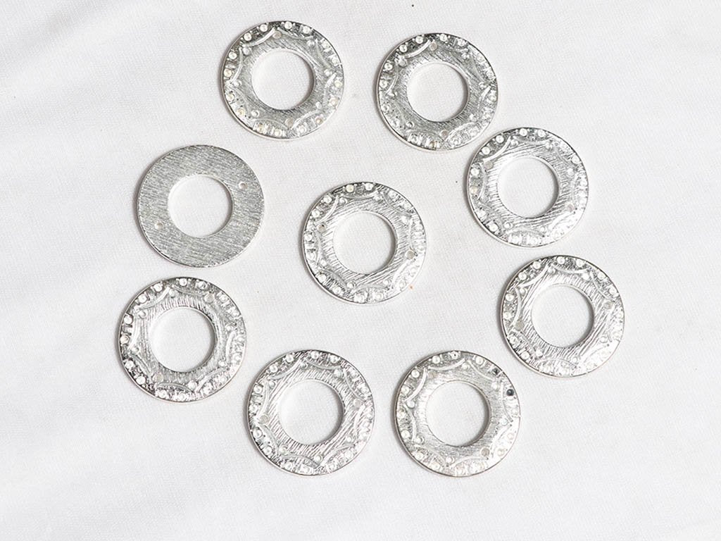 silver-circular-designer-plastic-beads-36-mm