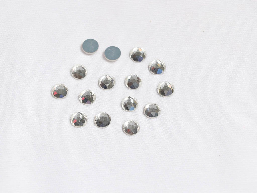 silver-circular-glass-stones-8-mm